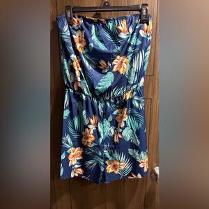 SHEIN Tropical Floral Print Jumpsuit